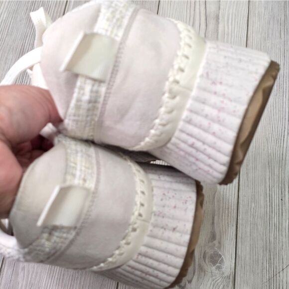 (20-3829) Universal Thread Shoes Sz 11 - Picture 6 of 9